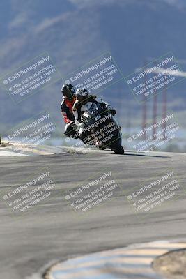 media/Jan-15-2026-Racers Edge (Thu) [[dfebeb70ab]]/3-B Group/Session 1 (Turns 9 and 8)/